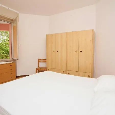 M257 - Marcelli, Bilocale In Con Piscina Apartmán Marcelli