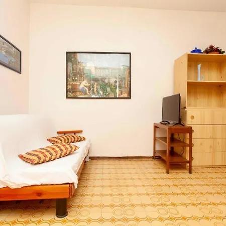 M257 - Marcelli, Bilocale In Con Piscina Apartmán